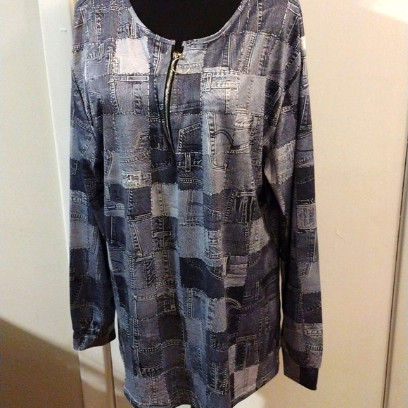 💜5/$25.00💜New 1X New Long top. - Picture 2 of 5